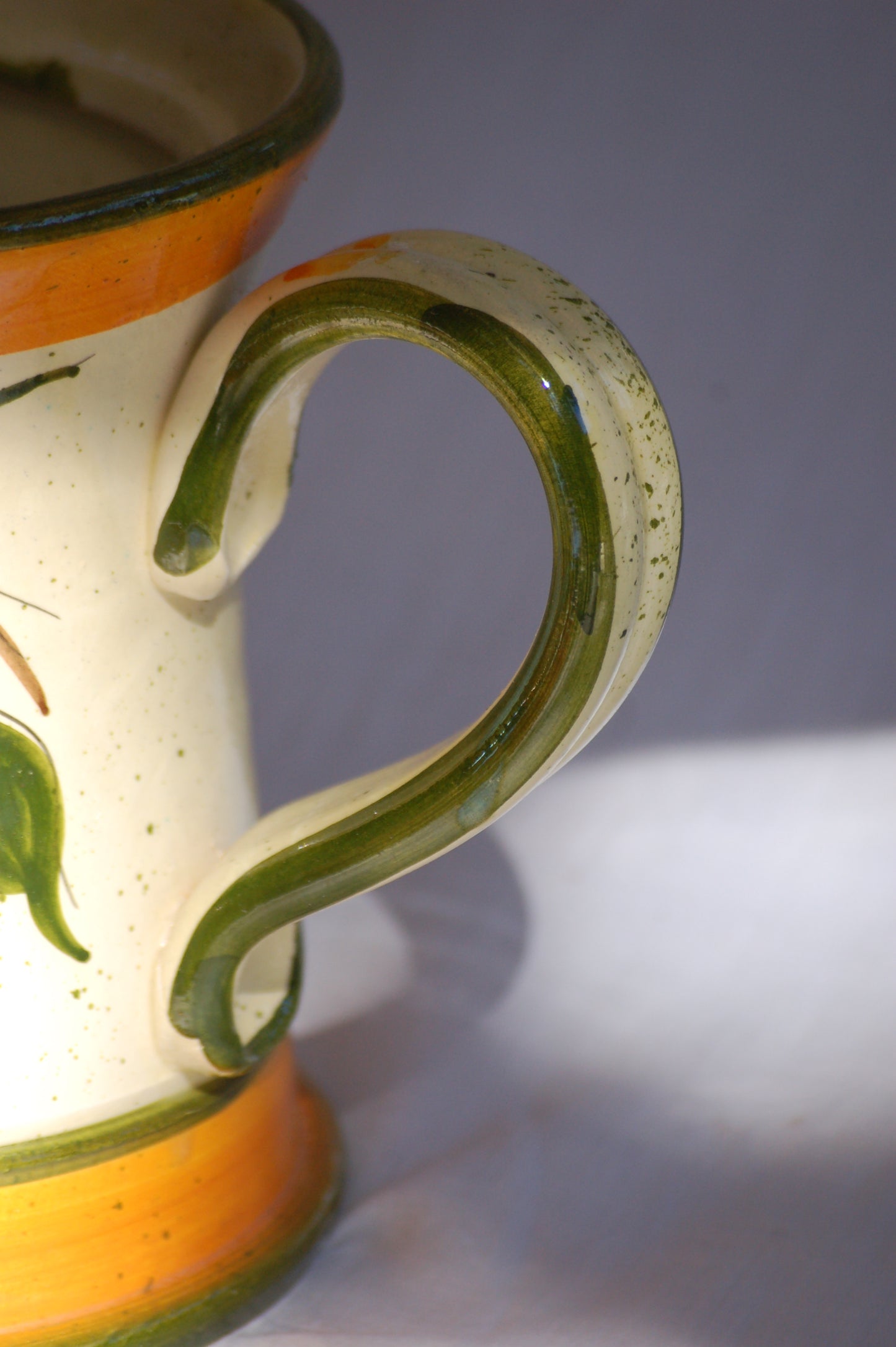 ©MediterraStyle A beautiful 1960s Provencal ceramic carafe with hand-painted decoration representing an apricot branch with its fruits. This caraf will put instant sunshine on your table. Vintage item is as new! Signed on the bottom. Loved and sold by Mediterra Style